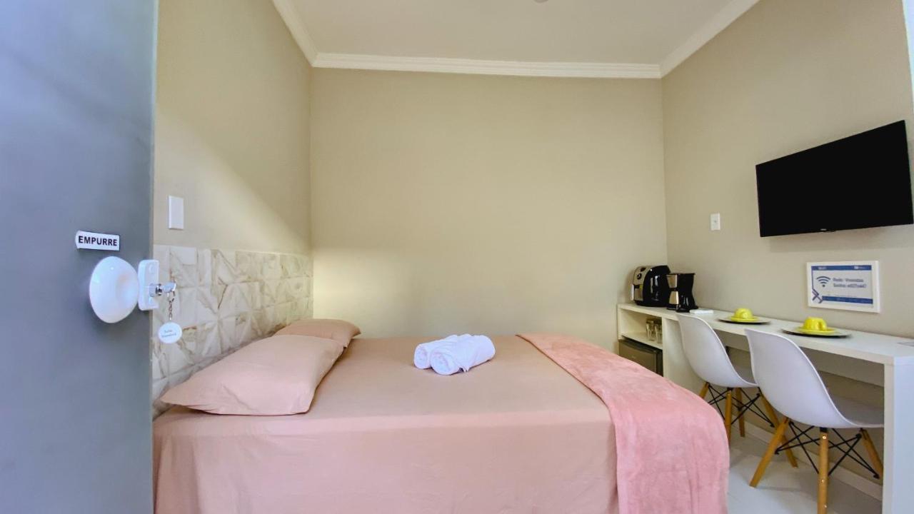 Kalug - Suite Casal Independente Em Guest House Ilhéus Eksteriør billede